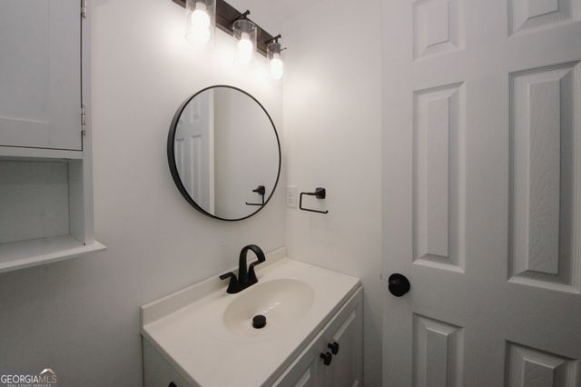 6157 Orville Drive COTTAGE, Flowery Branch, GA 30542