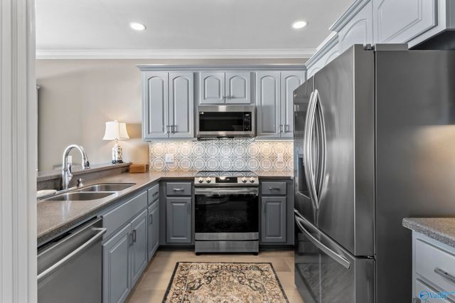 5590 Bay Village Drive 104, Athens, AL 35611