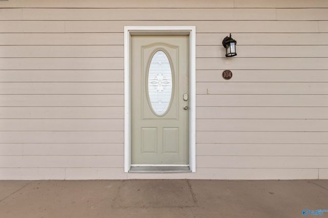 5590 Bay Village Drive 104, Athens, AL 35611