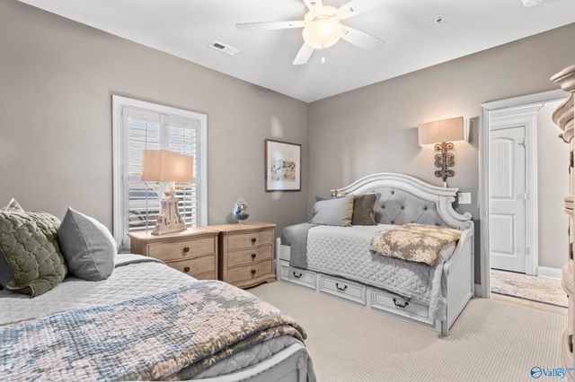 5590 Bay Village Drive 104, Athens, AL 35611