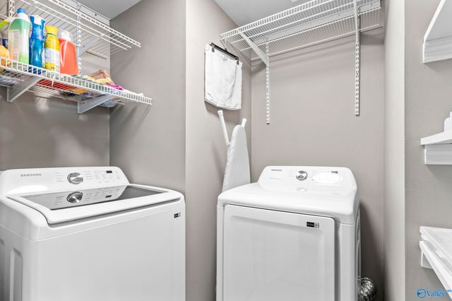 5590 Bay Village Drive 104, Athens, AL 35611