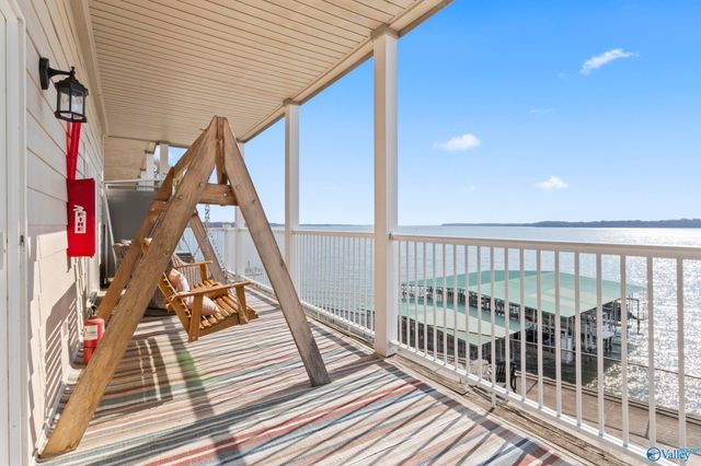 5590 Bay Village Drive 104, Athens, AL 35611