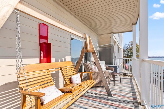 5590 Bay Village Drive 104, Athens, AL 35611