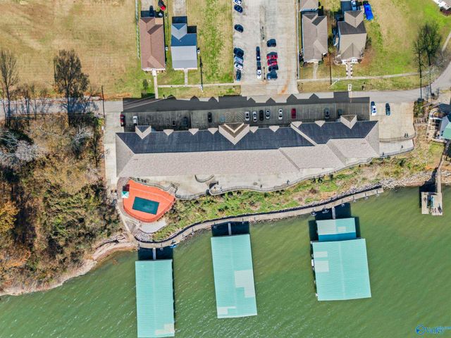 5590 Bay Village Drive 104, Athens, AL 35611