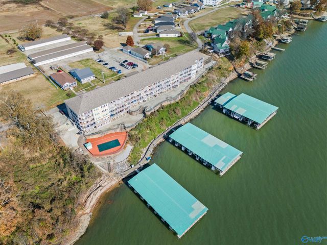 5590 Bay Village Drive 104, Athens, AL 35611