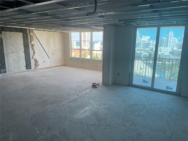4101 Pine Tree Drive 926,925, Miami Beach, FL 33140