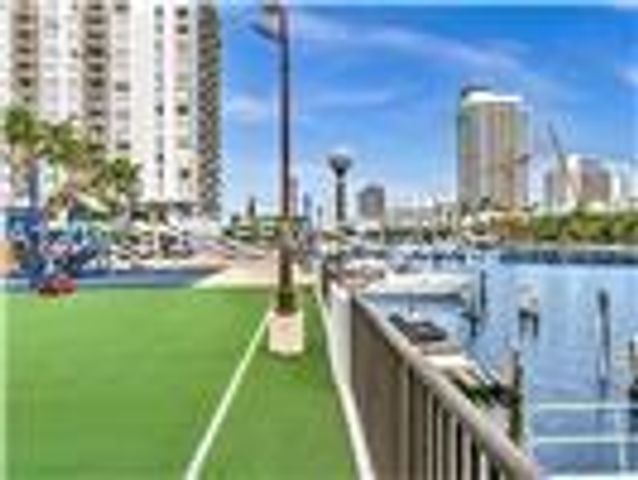 4101 Pine Tree Drive 926,925, Miami Beach, FL 33140