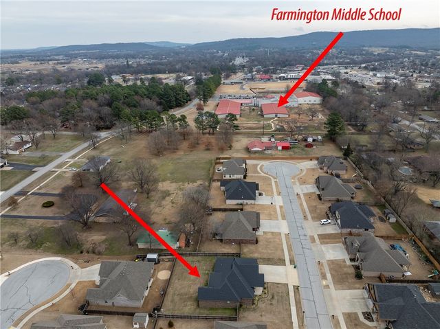440 Windgate Road, Farmington, AR 72730