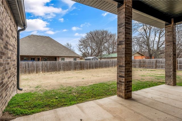 440 Windgate Road, Farmington, AR 72730