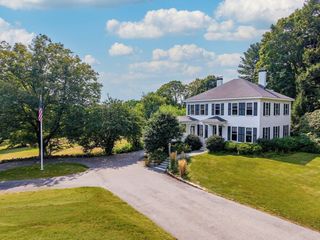 272 Fox Hill St, Westwood, MA 02090