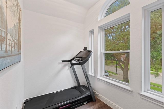 3114 W Autumn Run Circle, Sugar Land, TX 77479