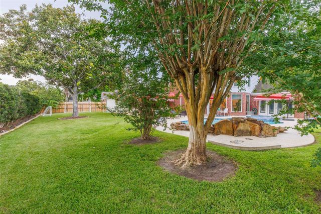 3114 W Autumn Run Circle, Sugar Land, TX 77479