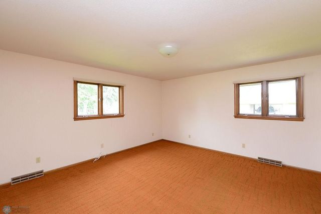 507 24th Avenue S, Fargo, ND 58103