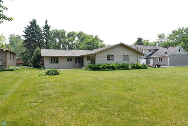 507 24th Avenue S, Fargo, ND 58103