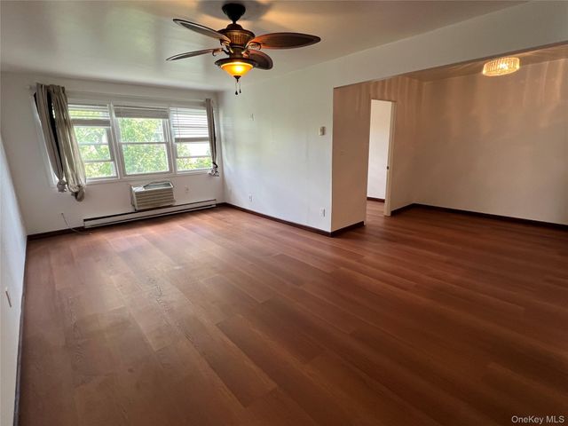 209-14 23rd Avenue 3FL, Bayside, NY 11360