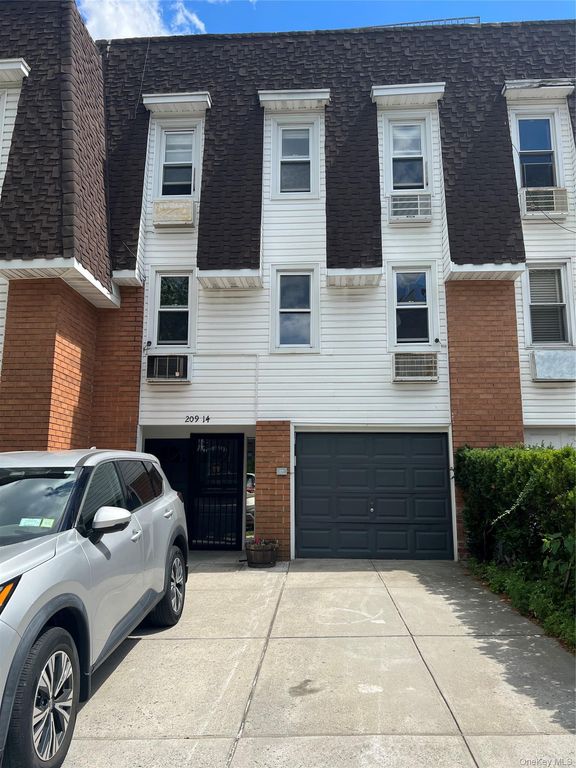 209-14 23rd Avenue 3FL, Bayside, NY 11360