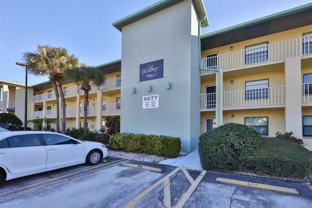 6077 113TH STREET 610, Seminole, FL 33772