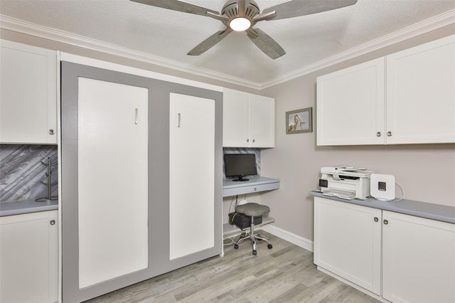 6077 113TH STREET 610, Seminole, FL 33772