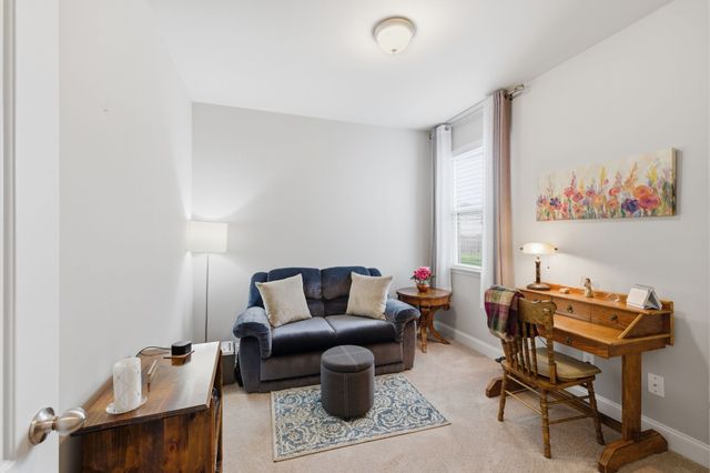 1050 Daniel Ln, Spring Hill, TN 37174