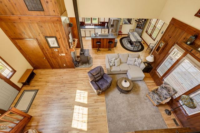 255 Janice Way, Merlin, OR 97532