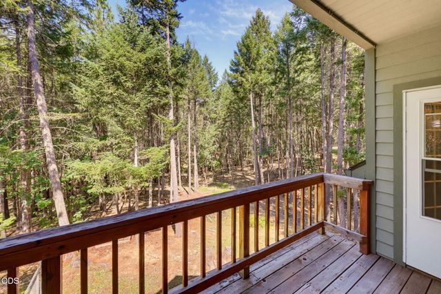 255 Janice Way, Merlin, OR 97532
