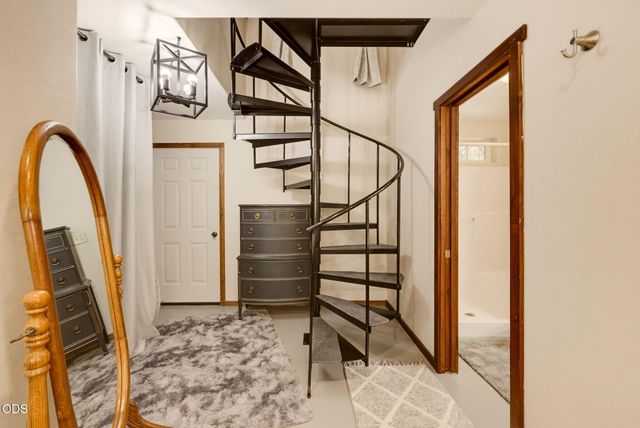 255 Janice Way, Merlin, OR 97532