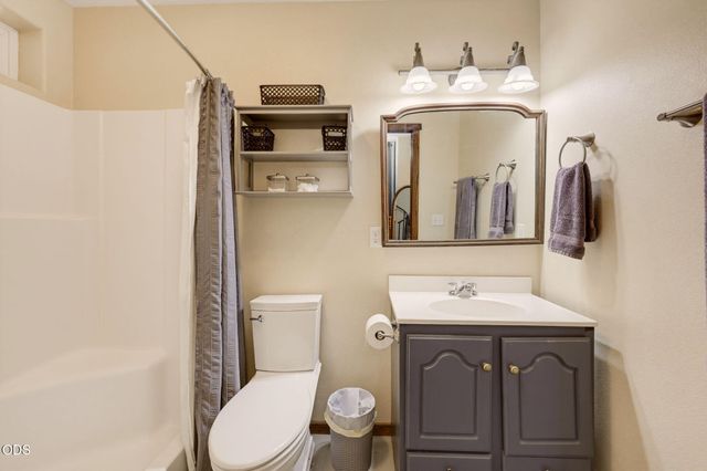 255 Janice Way, Merlin, OR 97532