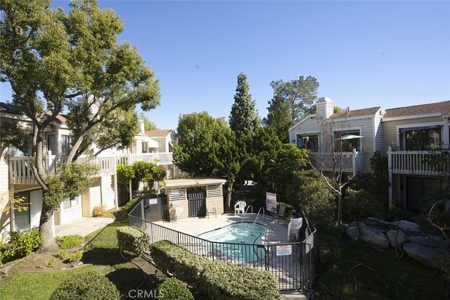 4900 N Grand Avenue 212, Covina, CA 91724