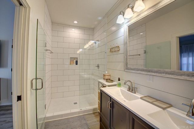 270 Chappel Hill Road, Hot Springs, AR 71913