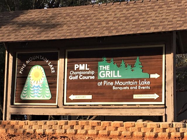 19099 Raboul Court, Groveland, CA 95321