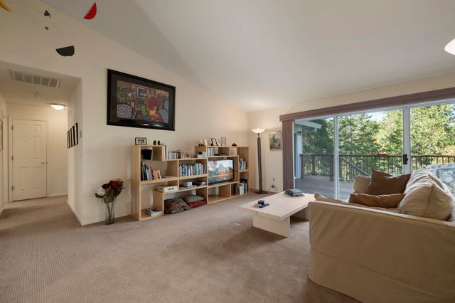 19099 Raboul Court, Groveland, CA 95321