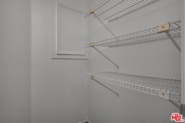 7513 W 83rd Street, Playa Del Rey (los Angeles), CA 90293