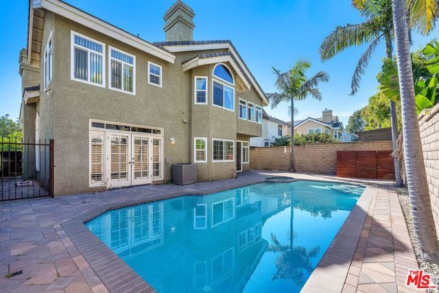 7513 W 83rd Street, Playa Del Rey (los Angeles), CA 90293