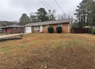837 Parkstone Drive, Stone Mountain, GA 30083