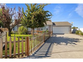 245 CHUKAR Cir, Umatilla, OR 97882