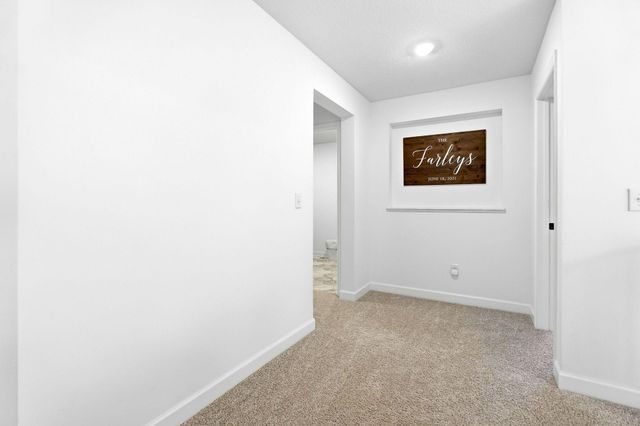4043 Heath Lane N, Oakdale, MN 55128