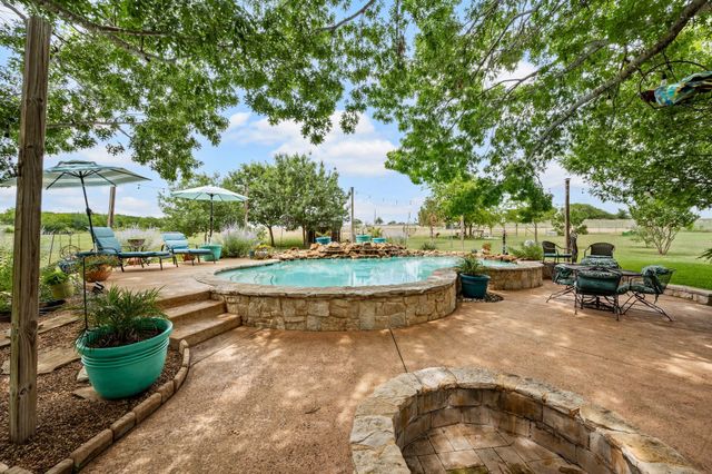2141 Old Denton Road, Decatur, TX 76234