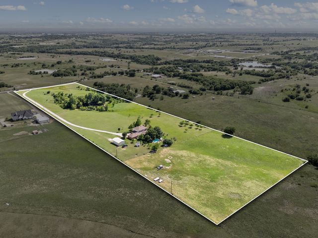 2141 Old Denton Road, Decatur, TX 76234