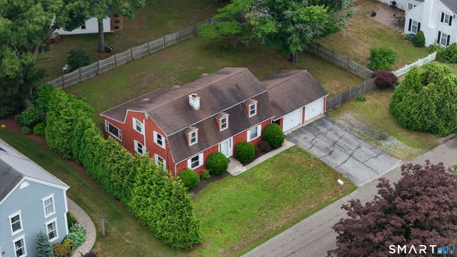 3 Anchorage Lane, Old Saybrook, CT 06475