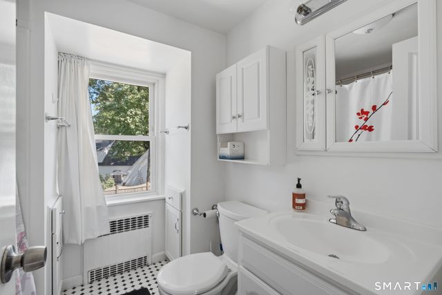 3 Anchorage Lane, Old Saybrook, CT 06475