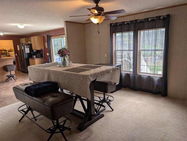 626 W River Road, Muskegon, MI 49445