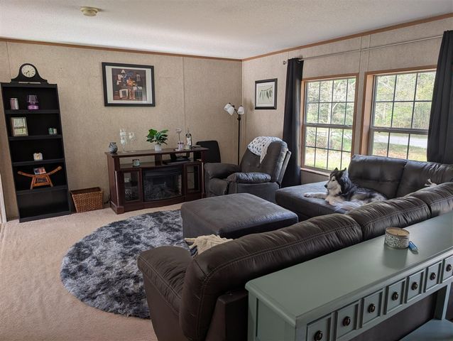 626 W River Road, Muskegon, MI 49445