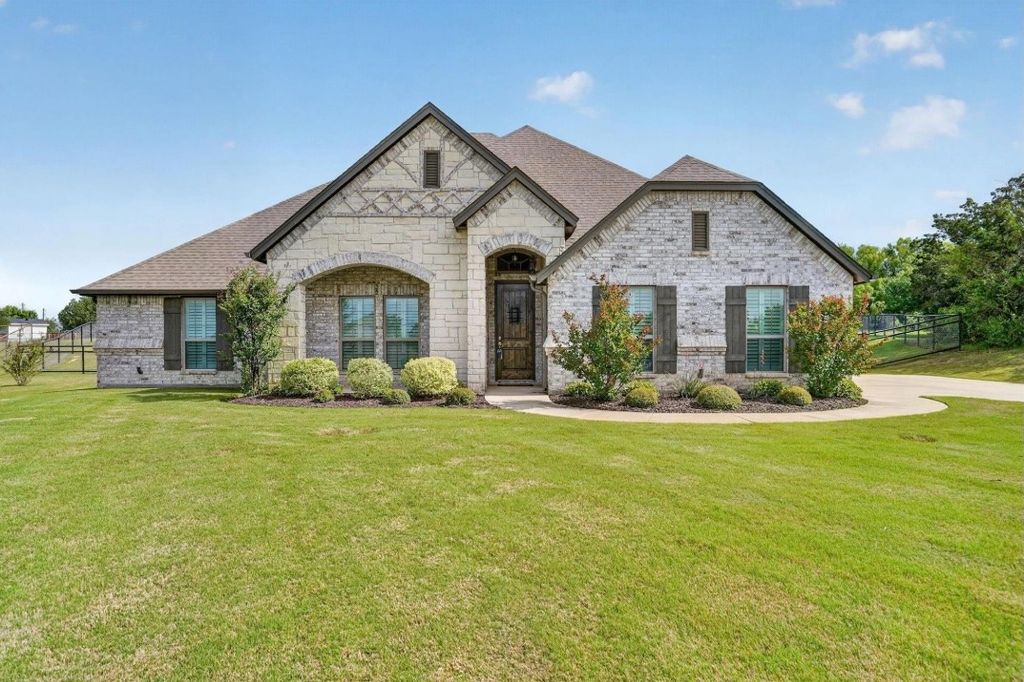 1019 Merriam Court, Weatherford, TX 76087 — exterior