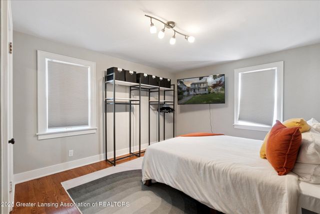 353 Division Street, East Lansing, MI 48823