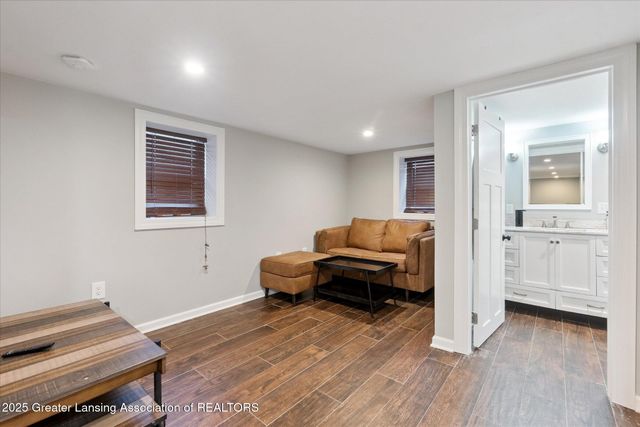 353 Division Street, East Lansing, MI 48823