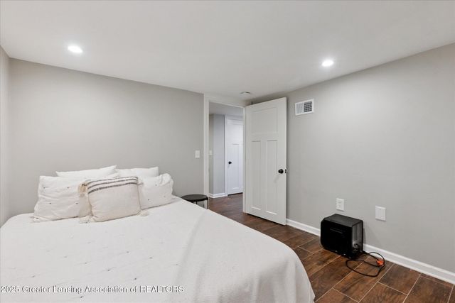 353 Division Street, East Lansing, MI 48823