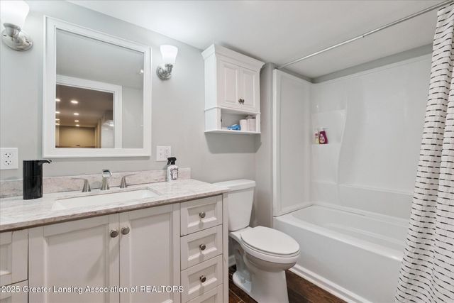 353 Division Street, East Lansing, MI 48823