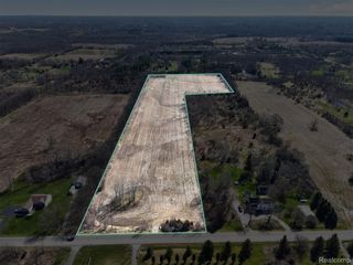 000 N Burkhart, Howell Township, MI 48843