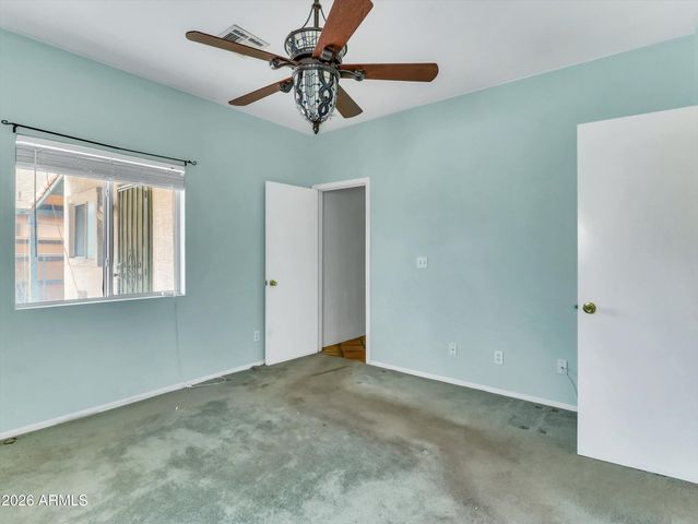 1331 E APOLLO Road, Phoenix, AZ 85042