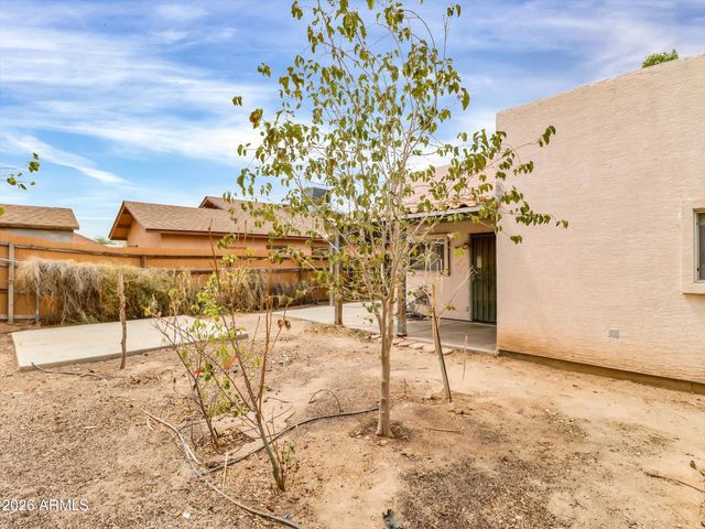 1331 E APOLLO Road, Phoenix, AZ 85042